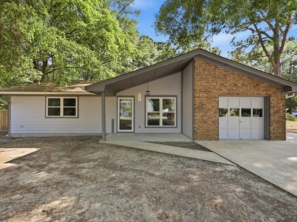 307 Canaberry Cir, Summerville, SC 29483