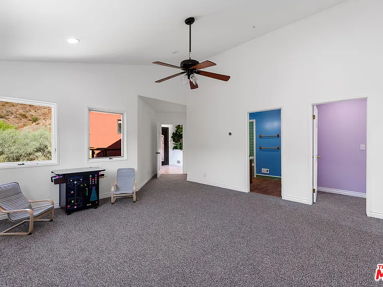 34136 Mulholland Hwy — Photo 46
