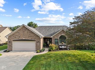 1682 Decourcy Ct, Franklin, IN 46131