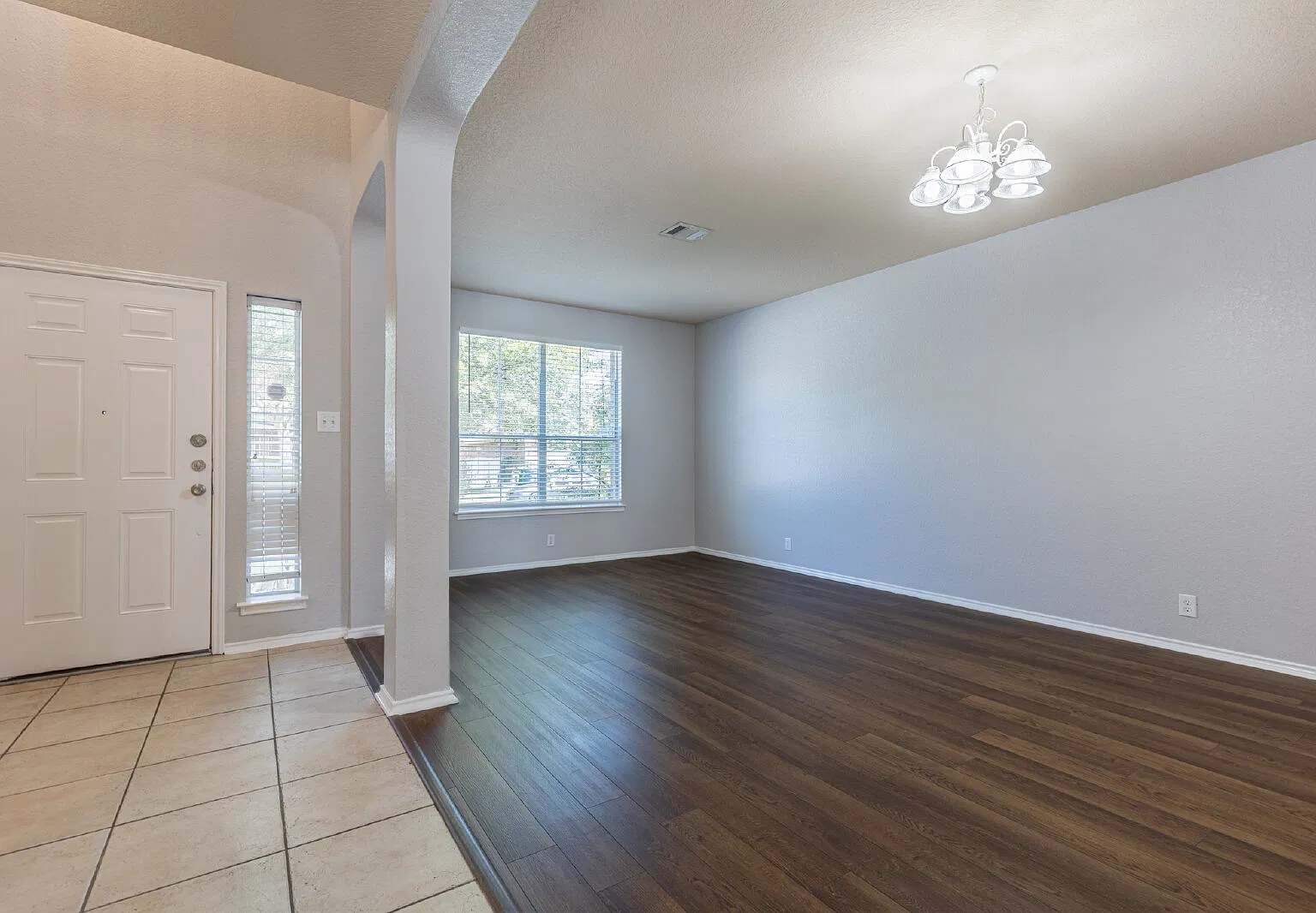 5 bed, 3.0 bath, 3041 sqft, $2,650 — Photo 4
