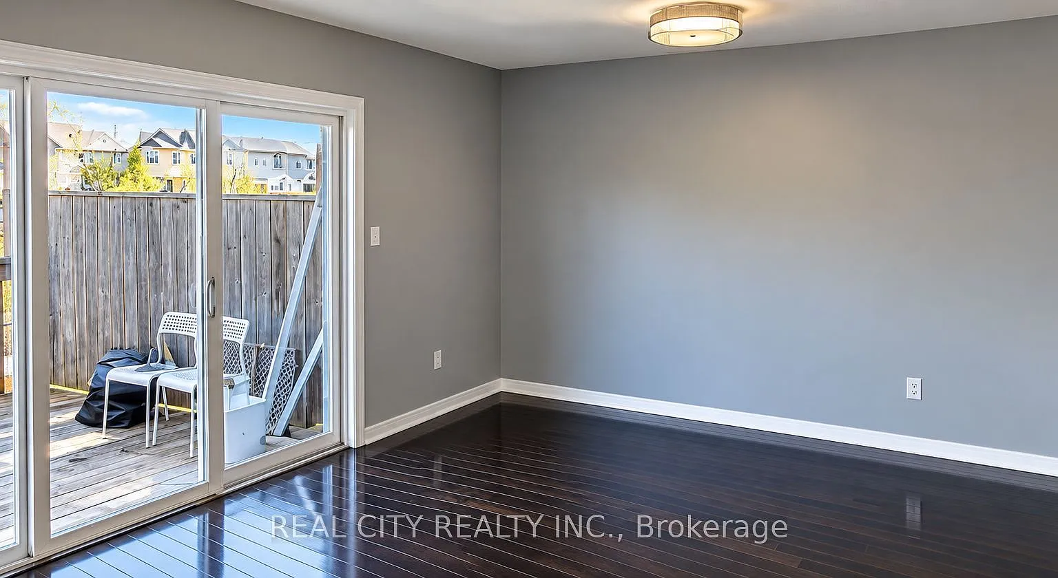 3 bed, $2,950 — Photo 3