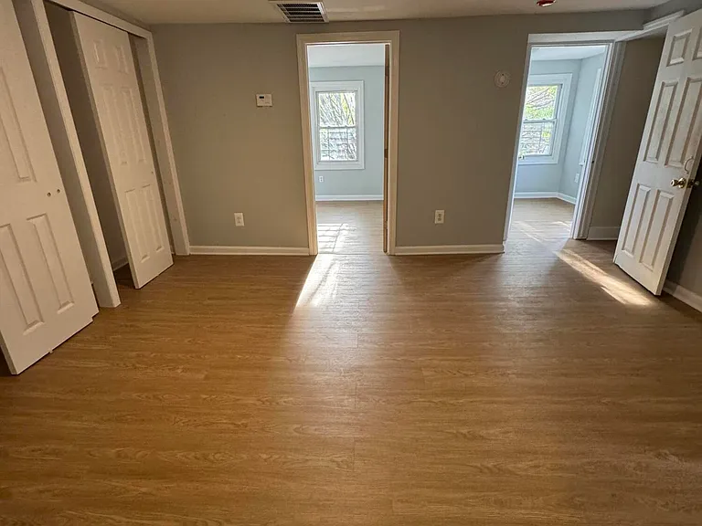 225 N Burgher Ave #2 — Photo 7