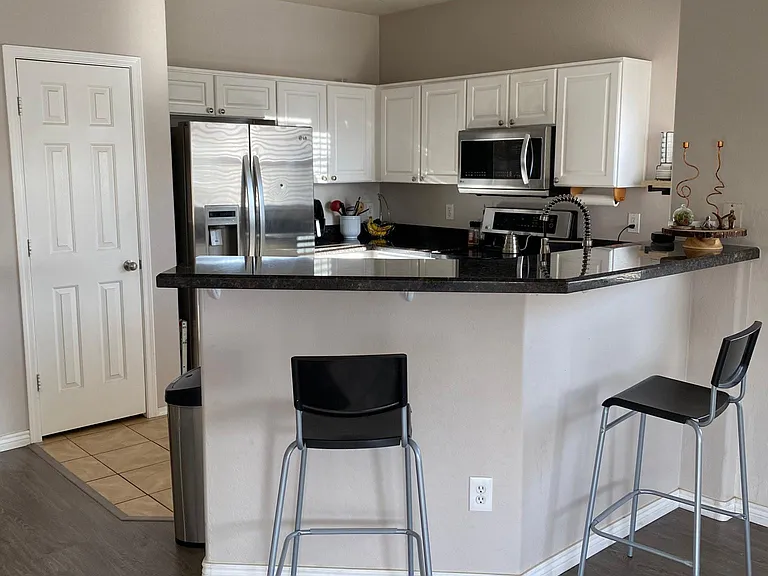 525 N Miller Rd #228 — Photo 8