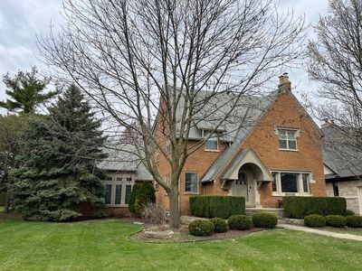 182 S Kenmore Ave, Elmhurst, IL, 60126