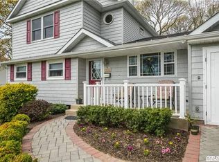 204 Lowell Rd, Sayville, NY 11782