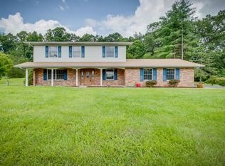340 Clark Pl, Blountville, TN 37617