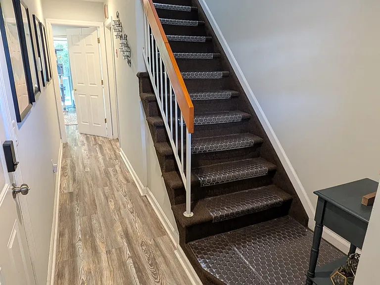 307 Orchard Meadows Dr — Photo 4