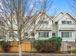 8374 Loyal Way NW #B, Seattle, WA 98199