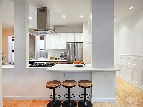2nd image of 340 W 19th St APT 11