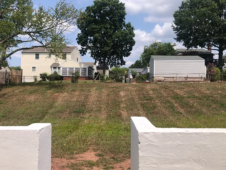 912 Mennonite Rd — Photo 19