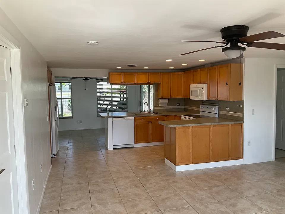 1220 Lemon Bay Dr