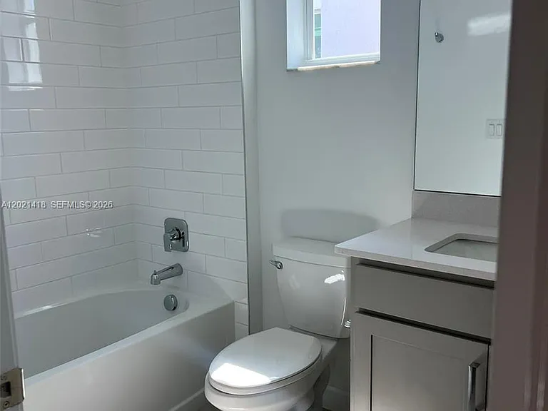 1933 E Wandering Willow Way — Photo 23