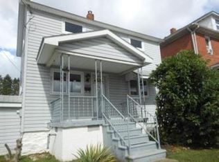 1025 Hill St, Nanty Glo, PA 15943