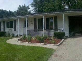 322 Rosalind Rd, Rochelle, IL 61068