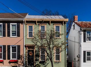 143 E North St, Carlisle, PA 17013