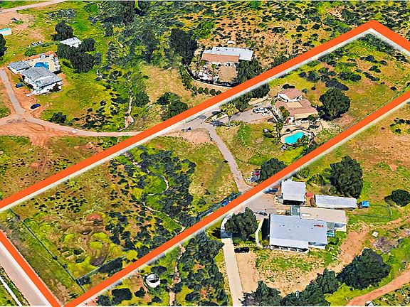 4th image of 11025 Summit Ave