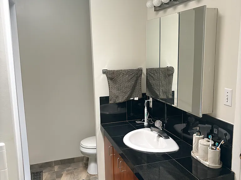 3201 S Young Haven Cir — Photo 5