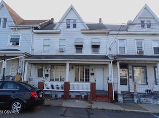 106 N Chestnut St, Mount Carmel, PA 17851