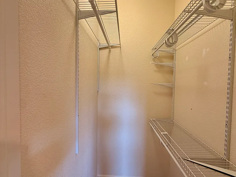1766 Preston Dr — Photo 36