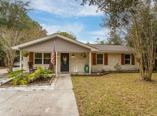 401 Sams Point Rd, Beaufort, SC 29907