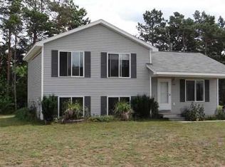 3041 Crimson Ranch Ln, Traverse City, MI 49685