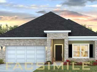 10685 Relic Rd N, Mobile, AL 36608