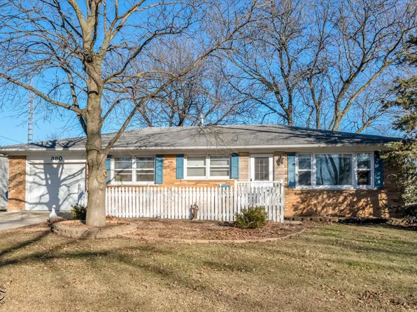 380 N Van Buren Ave, Bradley, IL 60915