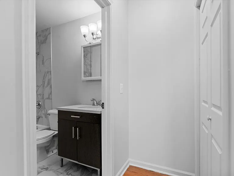 1421 Townsend St #1 — Photo 13