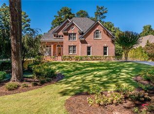 2454 Fairoaks Rd, Decatur, GA 30033