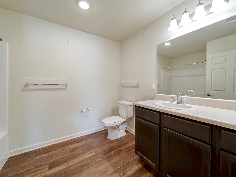 The Hub on Harris Apartment Homes — Photo 20