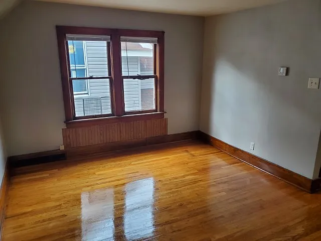 1135 Thomas Street - 2 — Photo 4