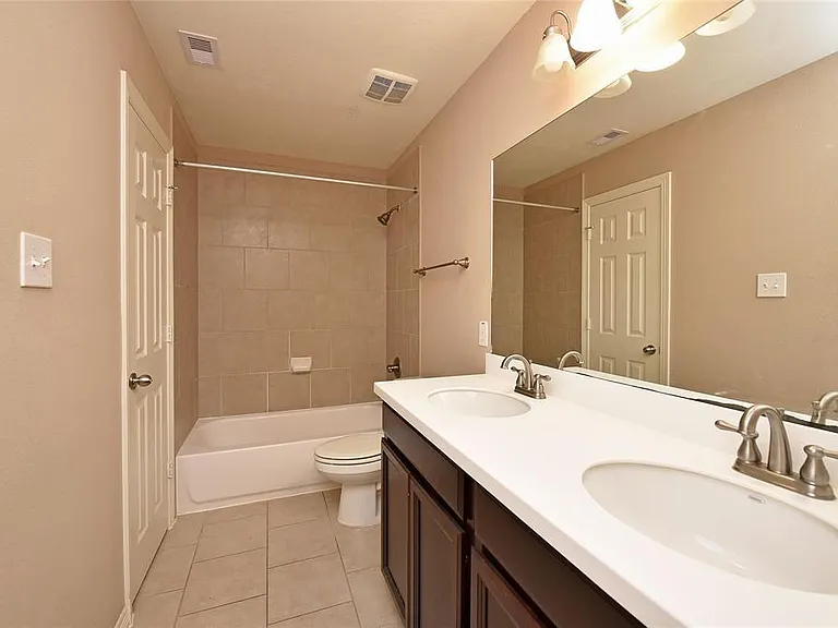 4050 Calaway Oaks Ln — Photo 23