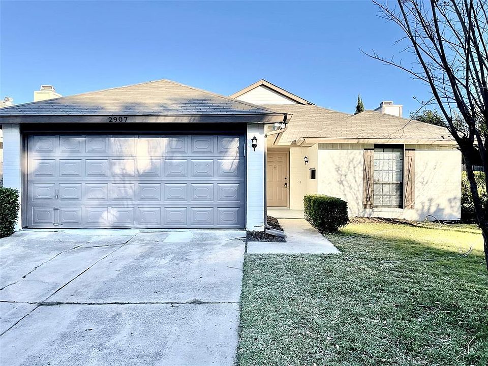 1st image of 2907 Armstrong Dr
