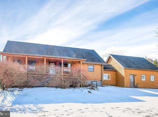 545 Bootleg Rd, Bernville, PA 19506