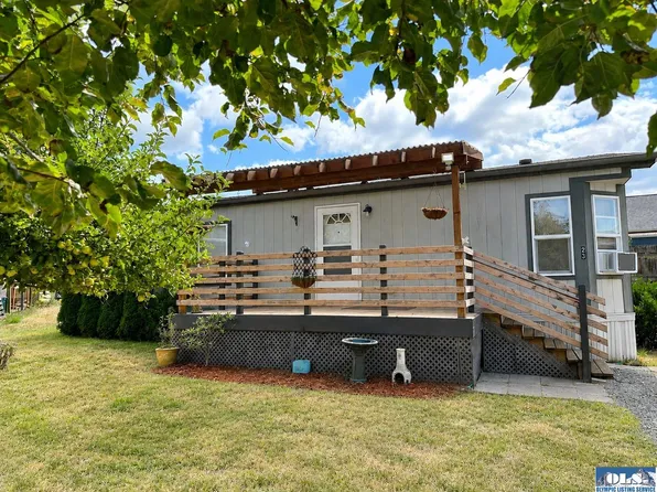 90 Baywood Village Rd Space 23, Sequim, WA 98382