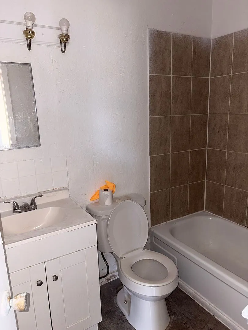 2 bed, 682 sqft, $700 — Photo 4