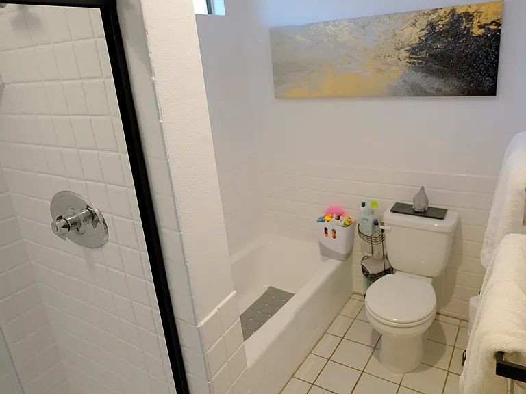 2916 W Verdugo Ave — Photo 19