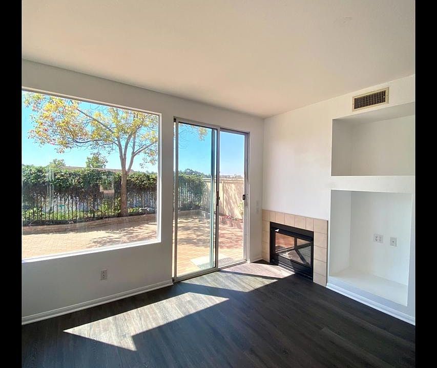 1st image of 1250 Balboa Cir