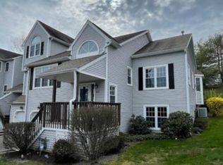 152 Morningside Ct #152, Shelton, CT 06484