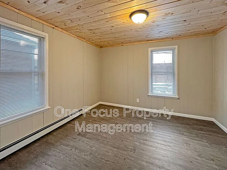 51 Pearl St — Photo 10