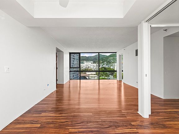 2nd image of 1114 Punahou St APT 14A