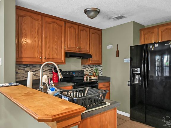 5th image of 5803 Wickford Ln