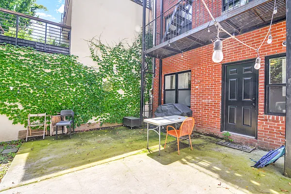 Rented by Highline Residential | media 2