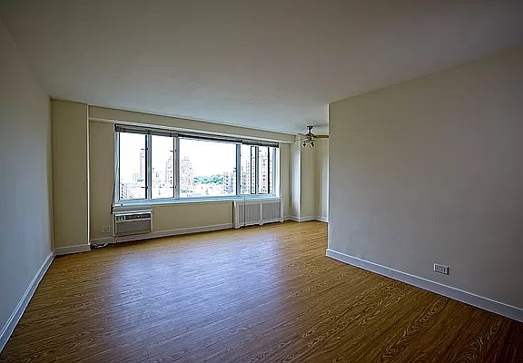 2nd image of 392 Central Park W APT 11T