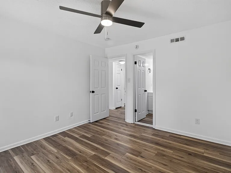 3536 Dublin Ct — Photo 14