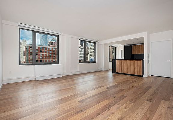 3rd image of 411 35th St #11A1