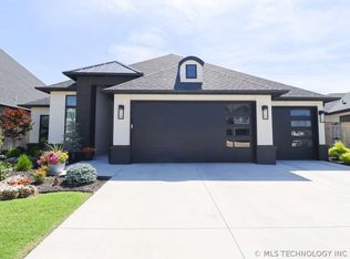 12635 S Granite Ave, Bixby, OK 74008