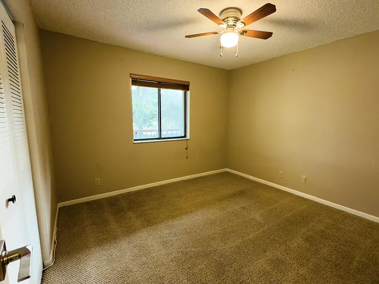 930 SW 9th Street Cir #205 — Photo 21