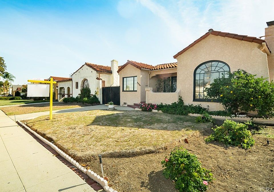 1st image of 2050 W 79th St