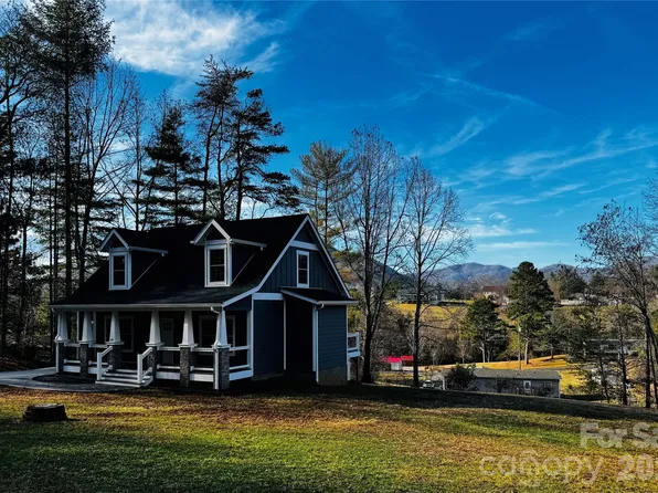 426 Shadow Wood Dr, Leicester, NC 28748